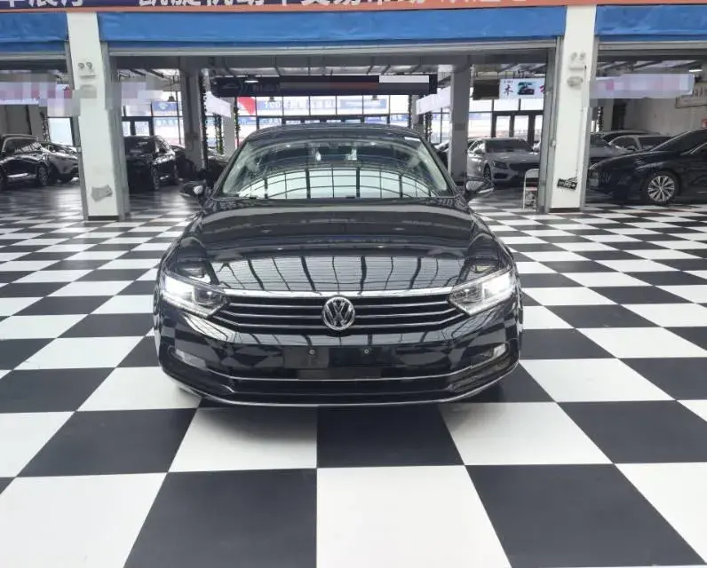 2019 VOLKSWAGEN MAGOTAN thumbnail 2