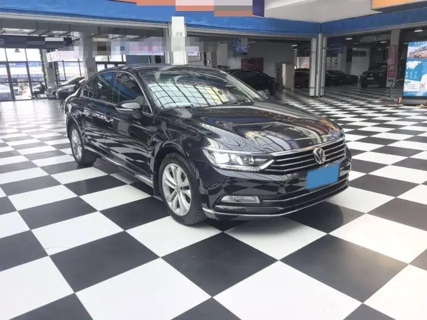 2019 VOLKSWAGEN MAGOTAN thumbnail 3