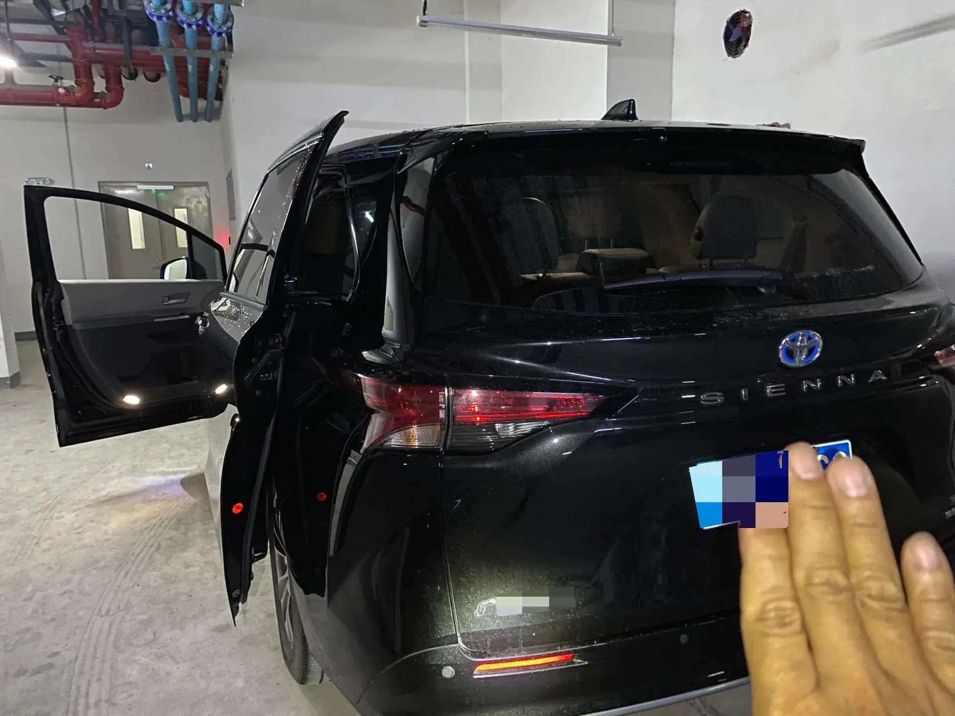 2024 TOYOTA SIENNA thumbnail 3