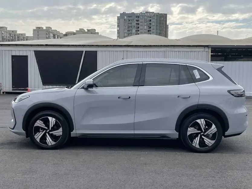 2024 GEELY GALAXY thumbnail 4