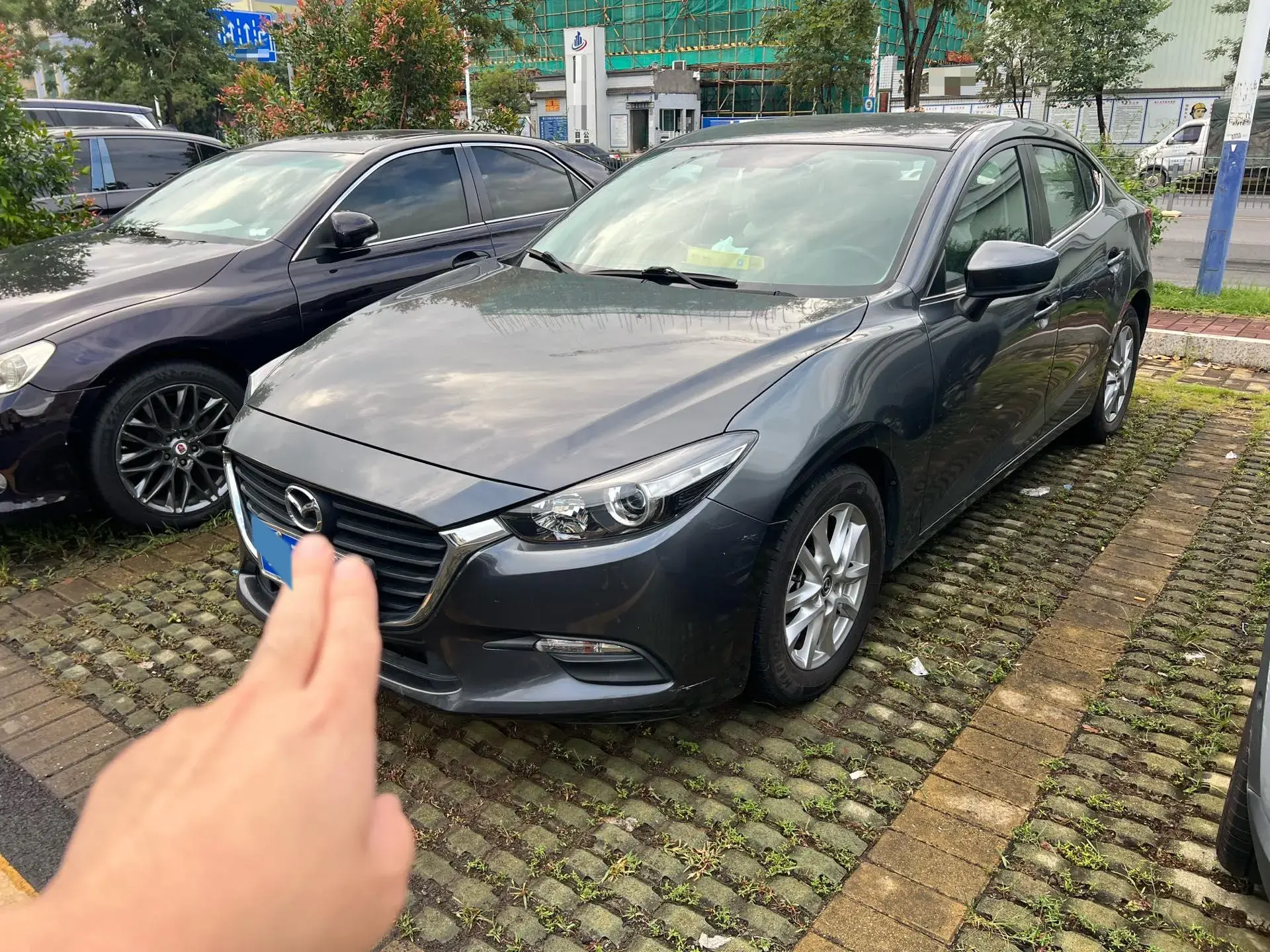 2017 MAZDA 3 view 1