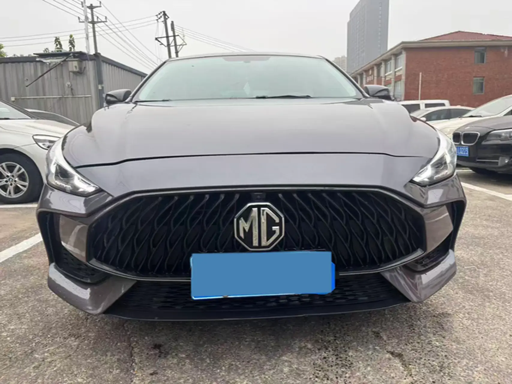 2021 MG 5 thumbnail 3