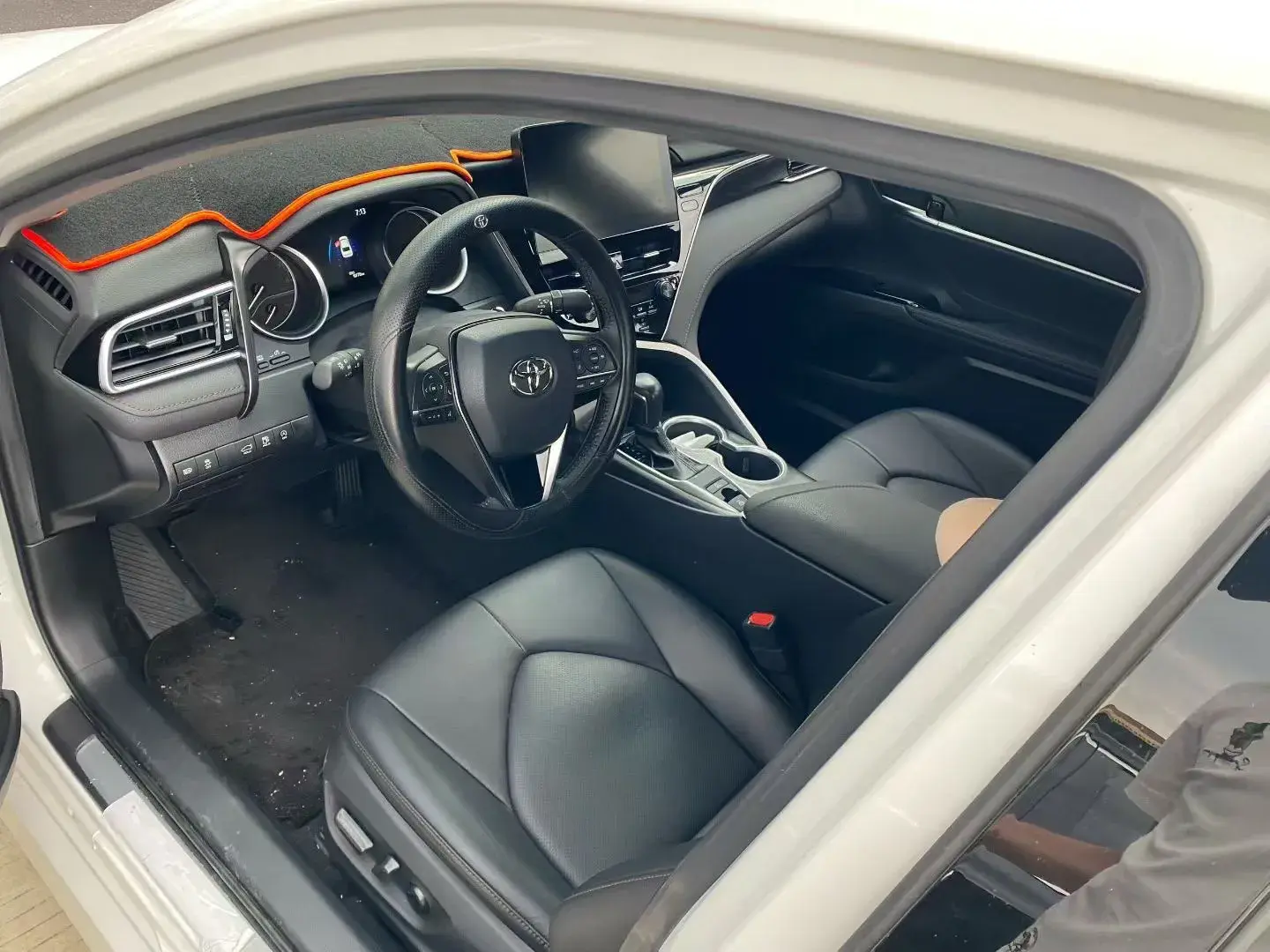 2021 TOYOTA CAMRY thumbnail 3