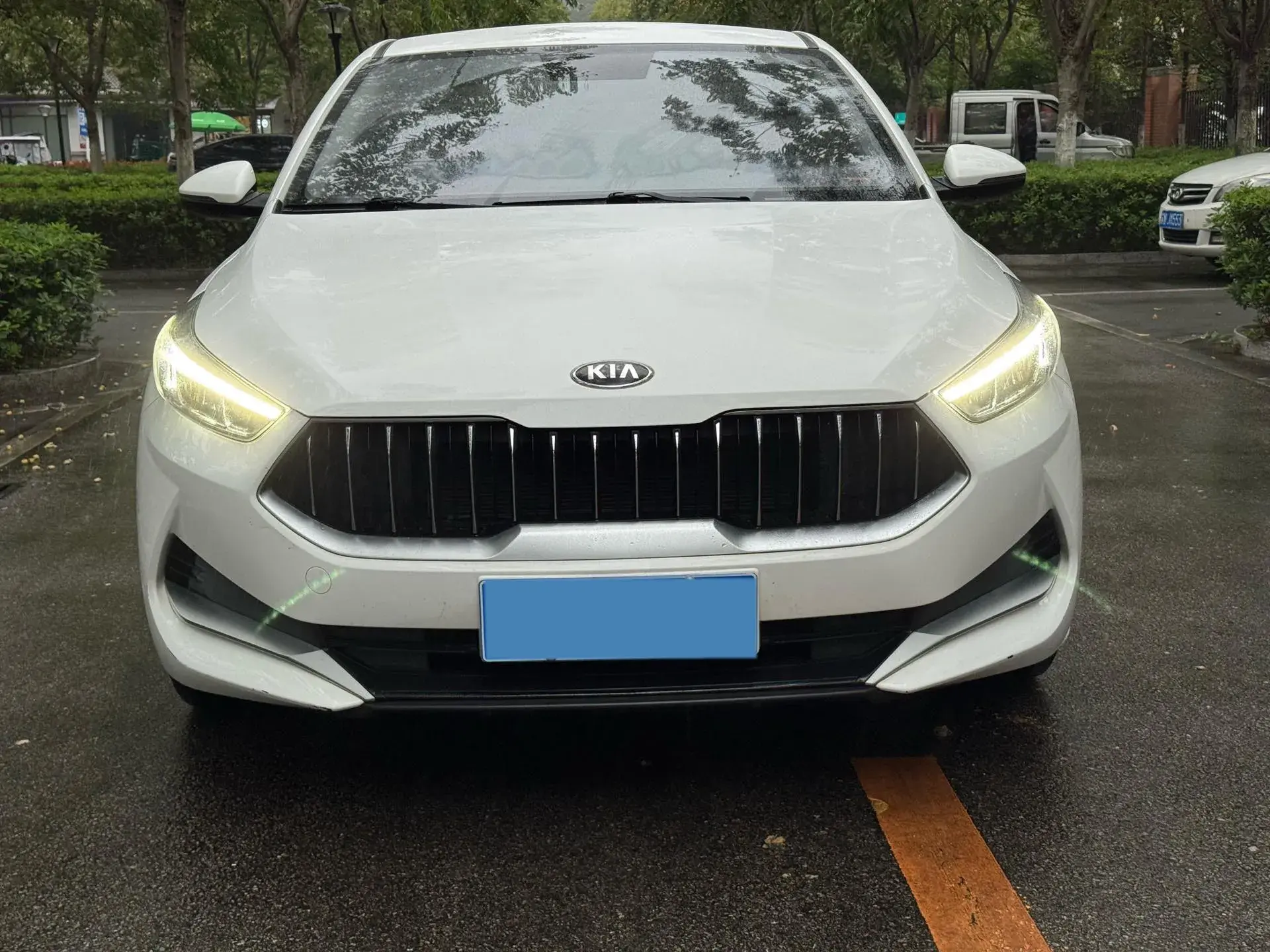 2019 KIA K3 thumbnail 2