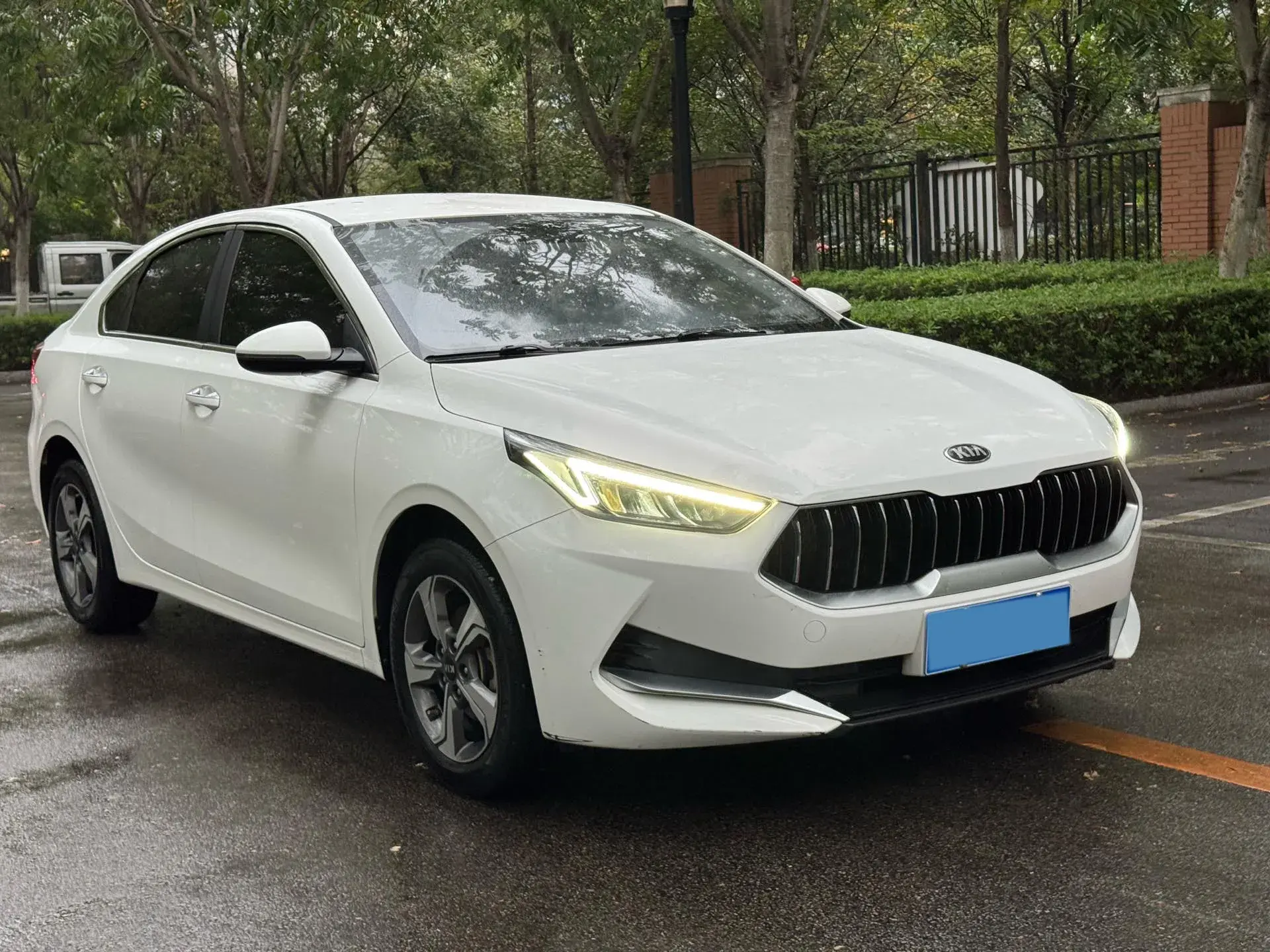 2019 KIA K3 thumbnail 3