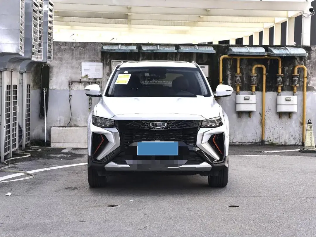 2022 GEELY AZKARRA thumbnail 2