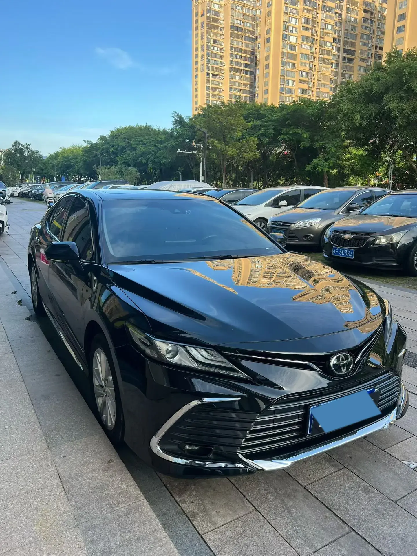 2023 TOYOTA CAMRY thumbnail 2