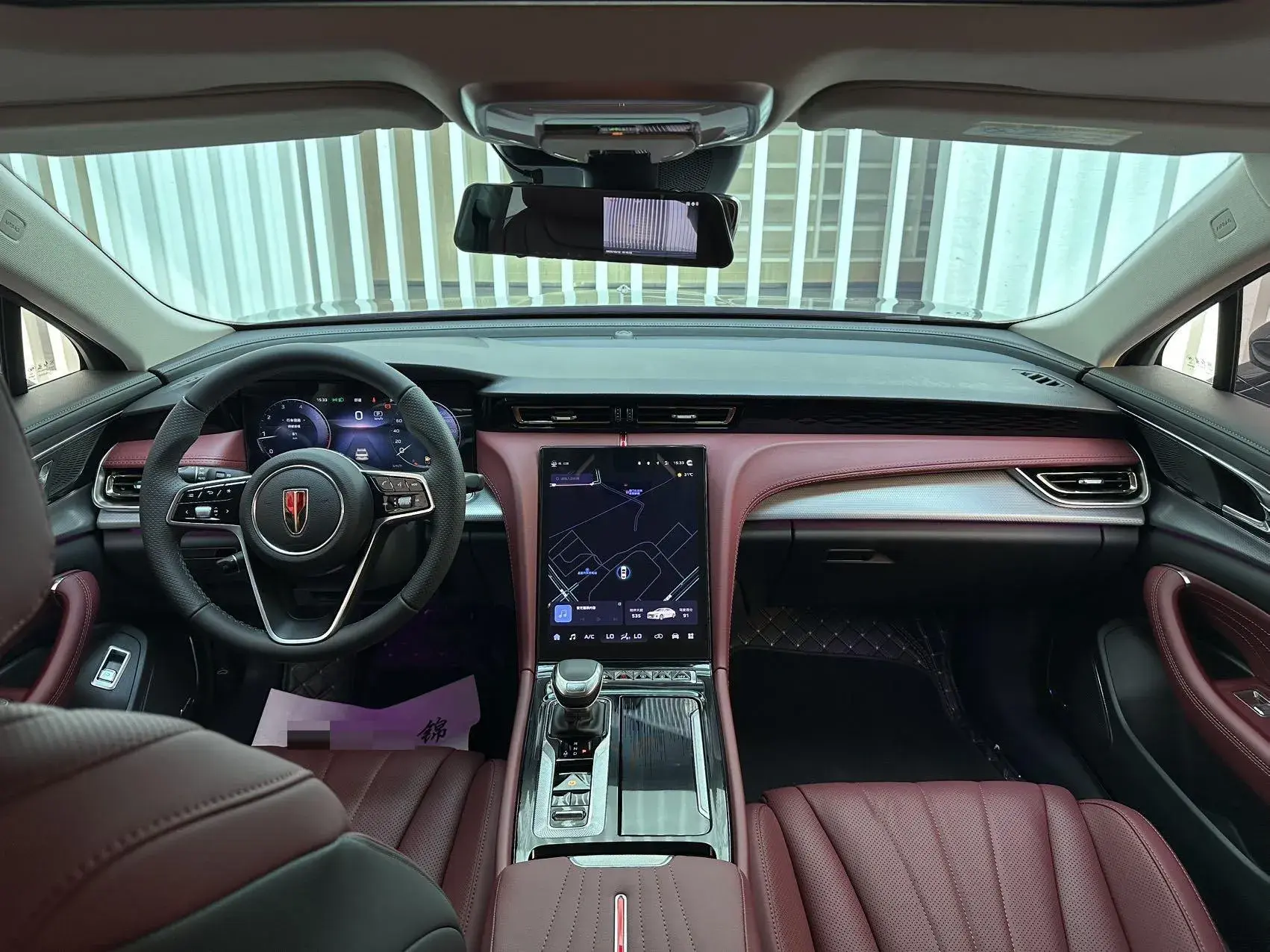 2024 HONGQI H5 thumbnail 4