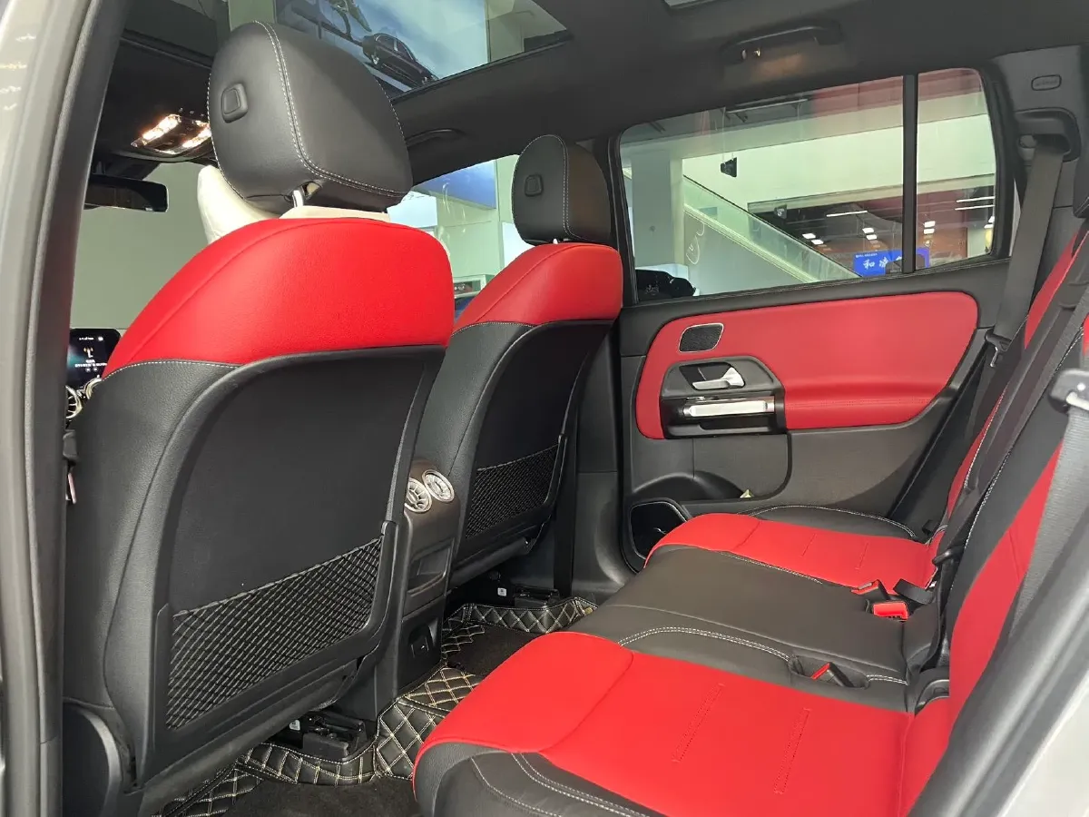 2023 Mercedes-Benz GLB AMG 2.0T 306HP L4 8DCT,autocango,china used car exporter,china ev exporter,chinese used car exporter,chinese used ev exporter