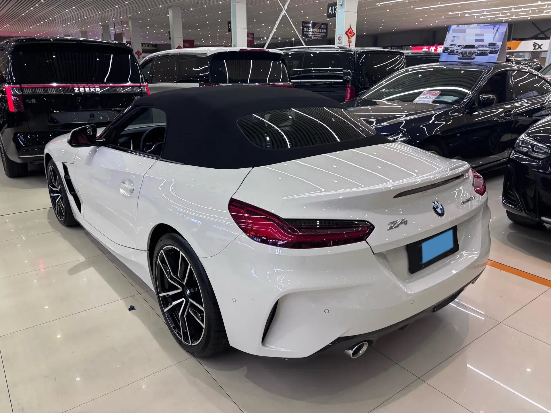 2022 BMW Z4 thumbnail 2