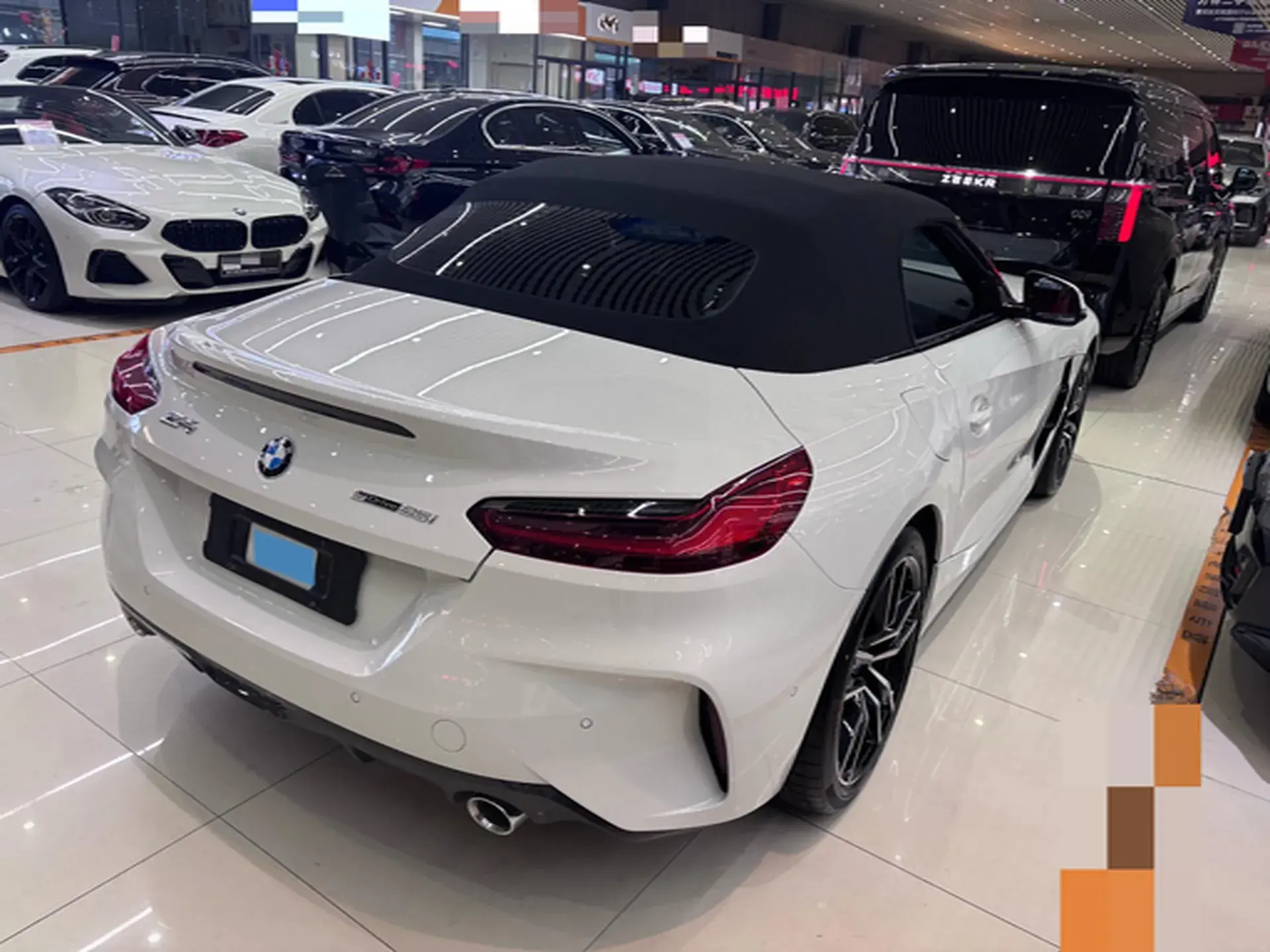 2022 BMW Z4 thumbnail 4