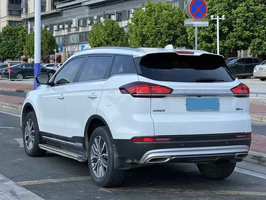2020 GEELY AZKARRA thumbnail 4