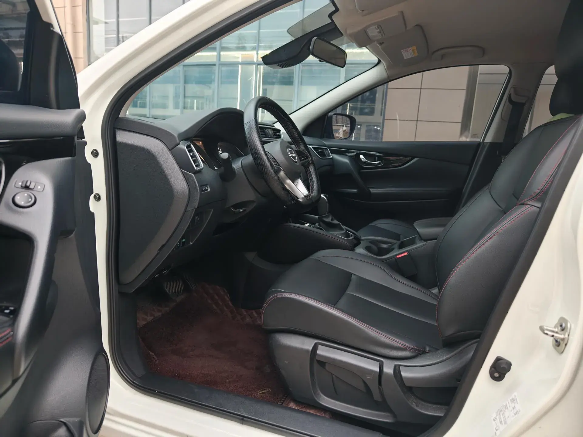 2023 NISSAN QASHQAI thumbnail 4