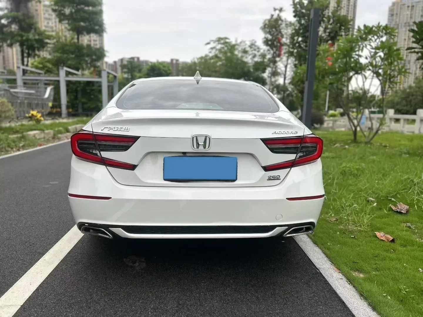 2022 HONDA ACCORD thumbnail 4