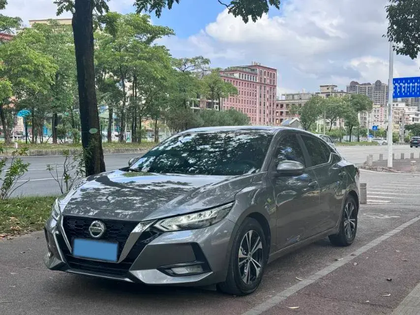 2021 NISSAN SYLPHY view 1