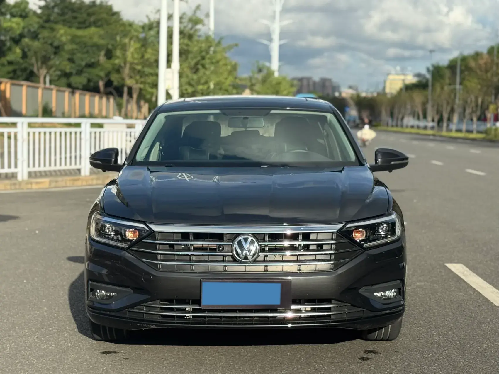 2021 VOLKSWAGEN SAGITAR thumbnail 2