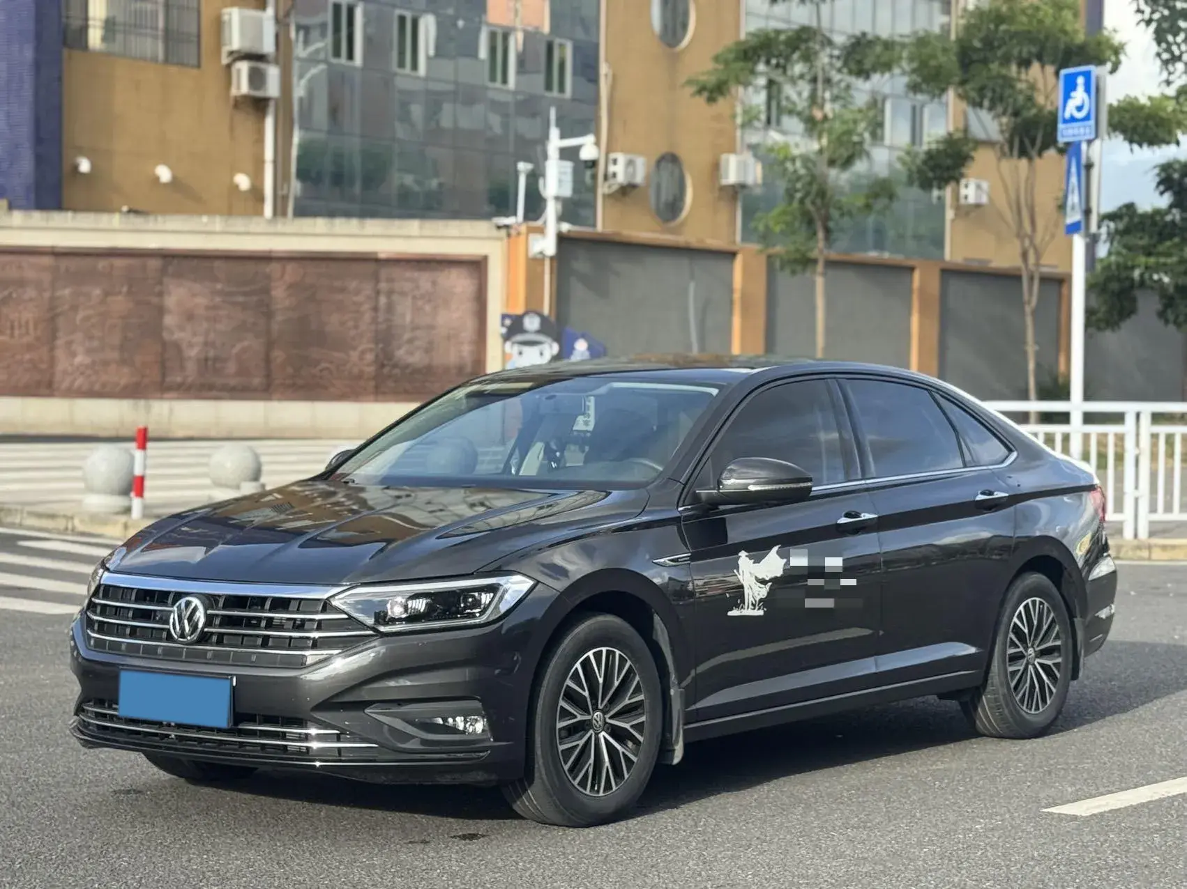 2021 VOLKSWAGEN SAGITAR view 1