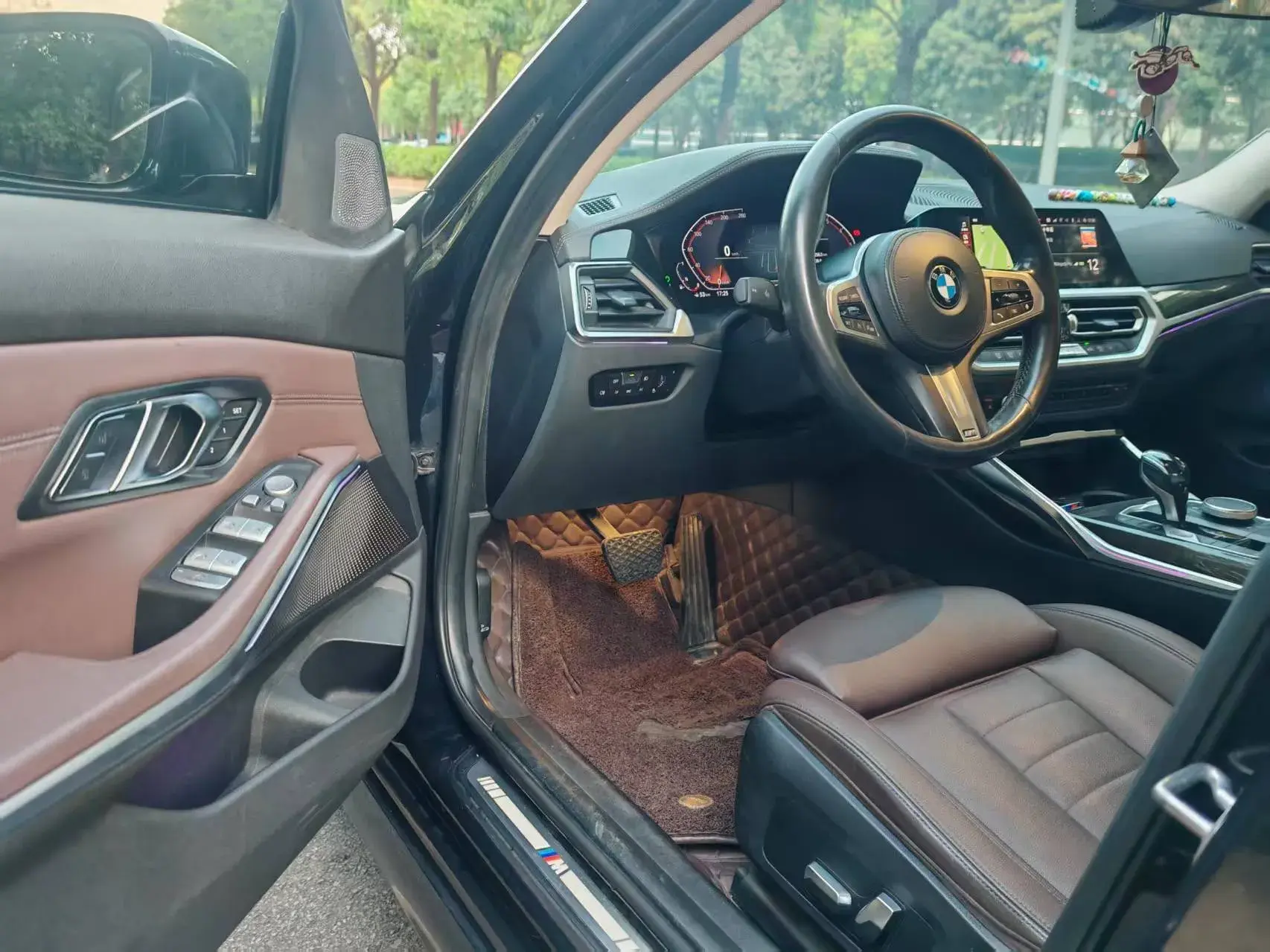 2020 BMW 3 thumbnail 4