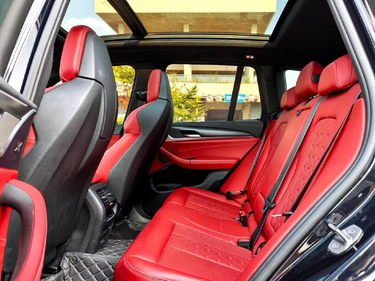 2022 BMW X3 M 3.0T 510HP L6 8AT,autocango,china used car exporter,china ev exporter,chinese used car exporter,chinese used ev exporter