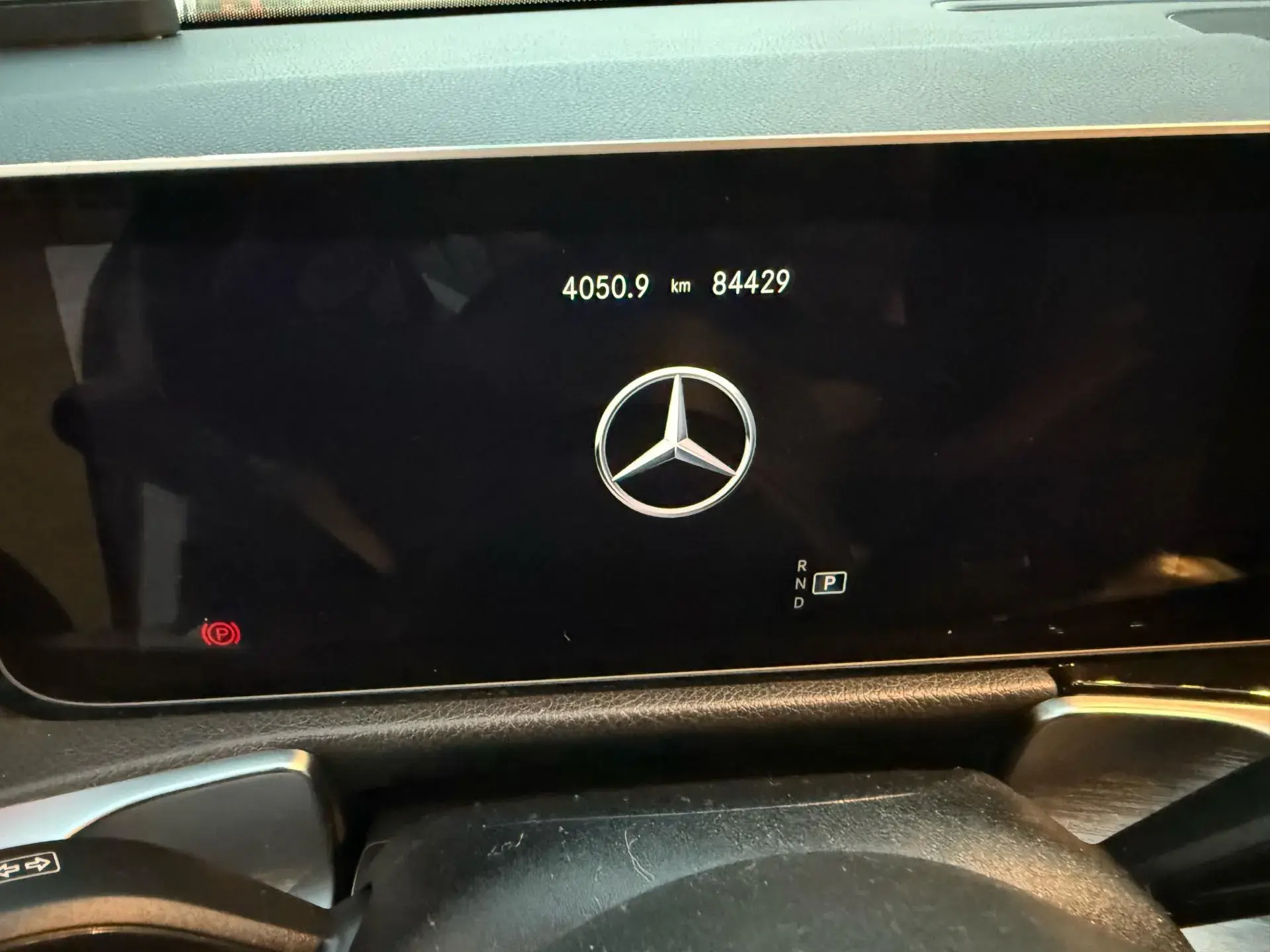 2020 MERCEDES-BENZ GLB thumbnail 3