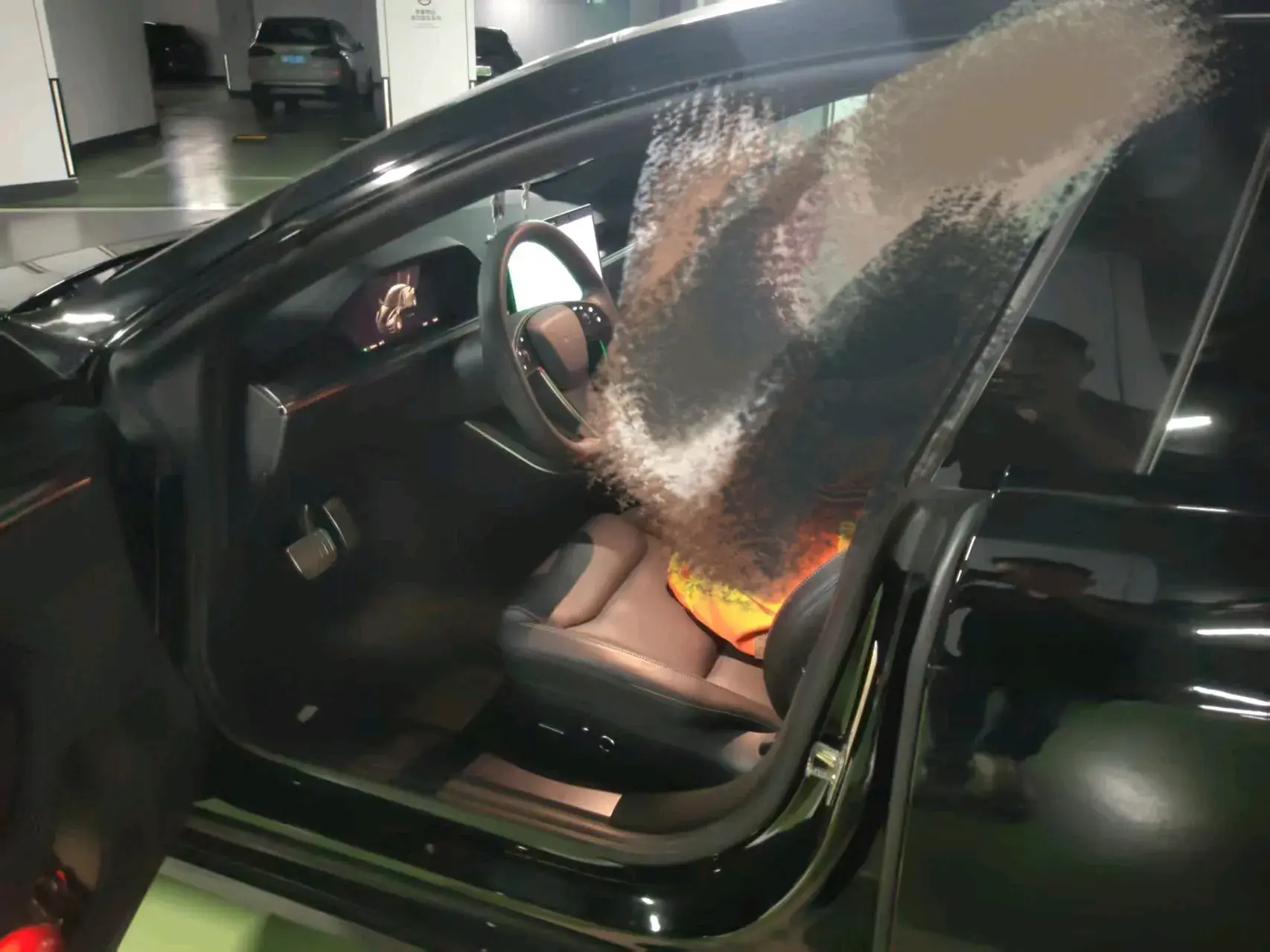 2023 TESLA MODEL thumbnail 4