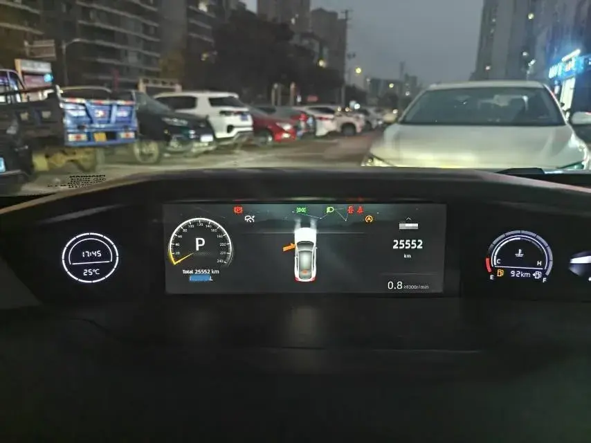 2022 CHANGAN UNI-V thumbnail 2