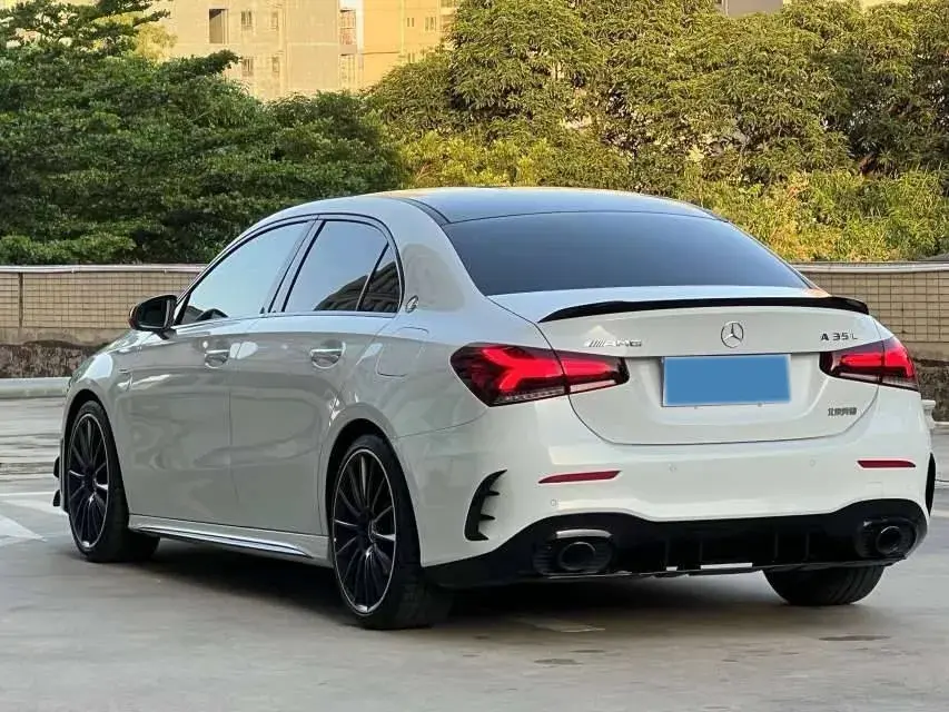 2019 MERCEDES-BENZ A thumbnail 4