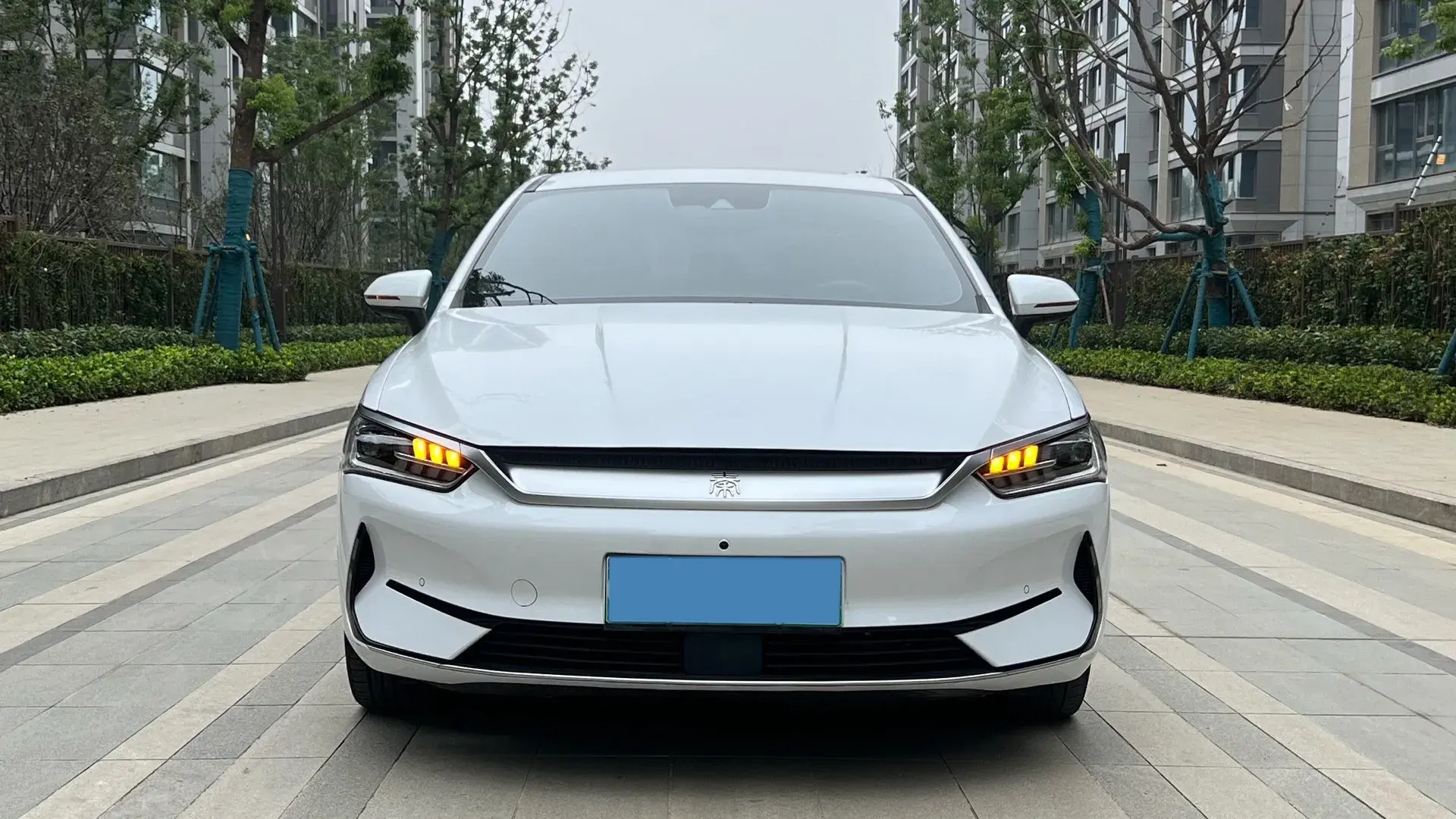 2021 BYD QIN thumbnail 2