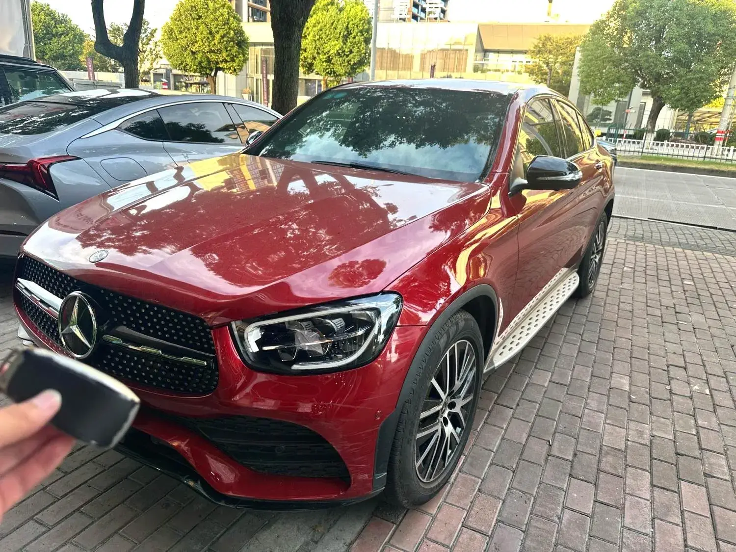 2021 MERCEDES-BENZ GLC view 1