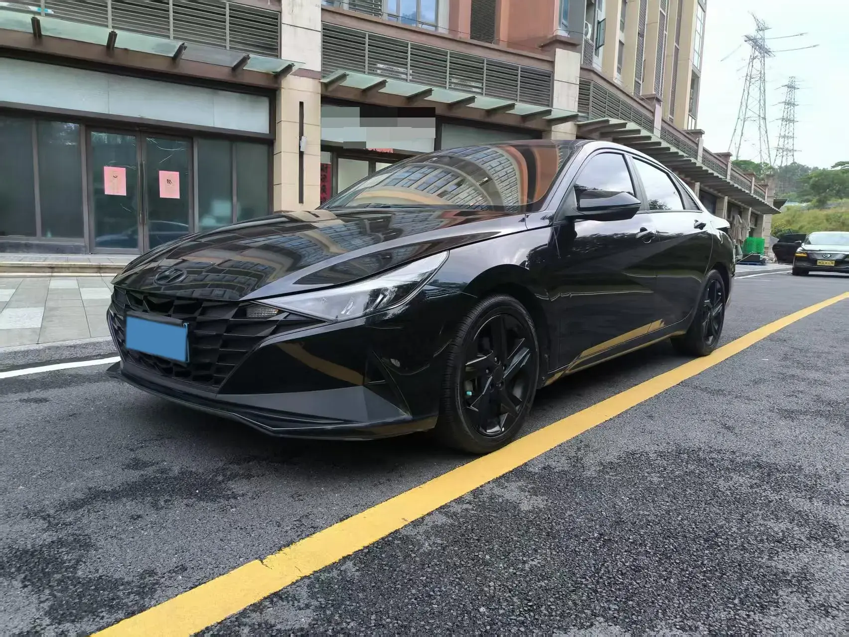 2022 HYUNDAI ELANTRA view 1