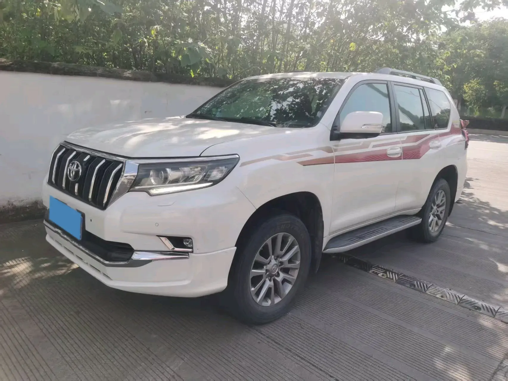 2015 TOYOTA LAND view 1