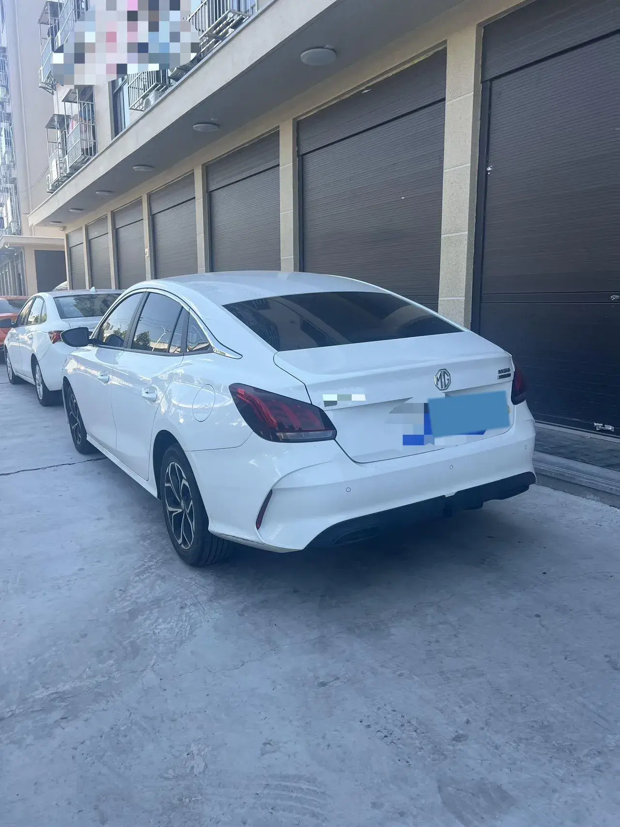 2023 MG 5 thumbnail 2