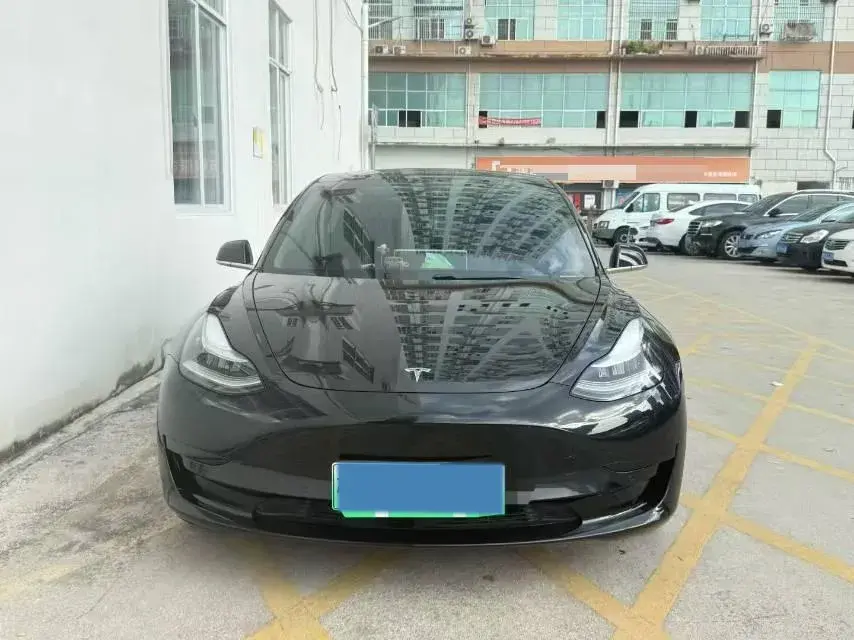 2020 TESLA MODEL thumbnail 2