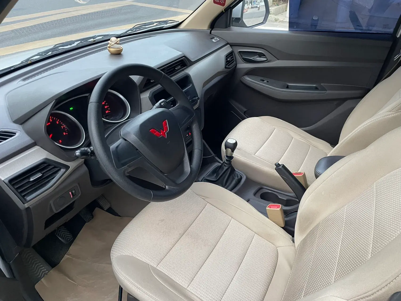 2021 WULING HONGGUANG thumbnail 4