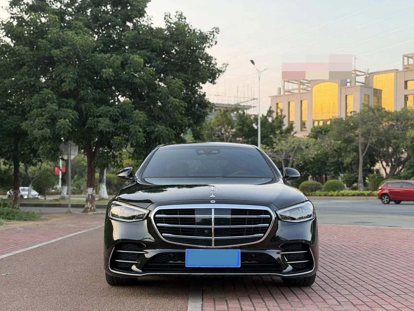 2024 MERCEDES-BENZ S thumbnail 2