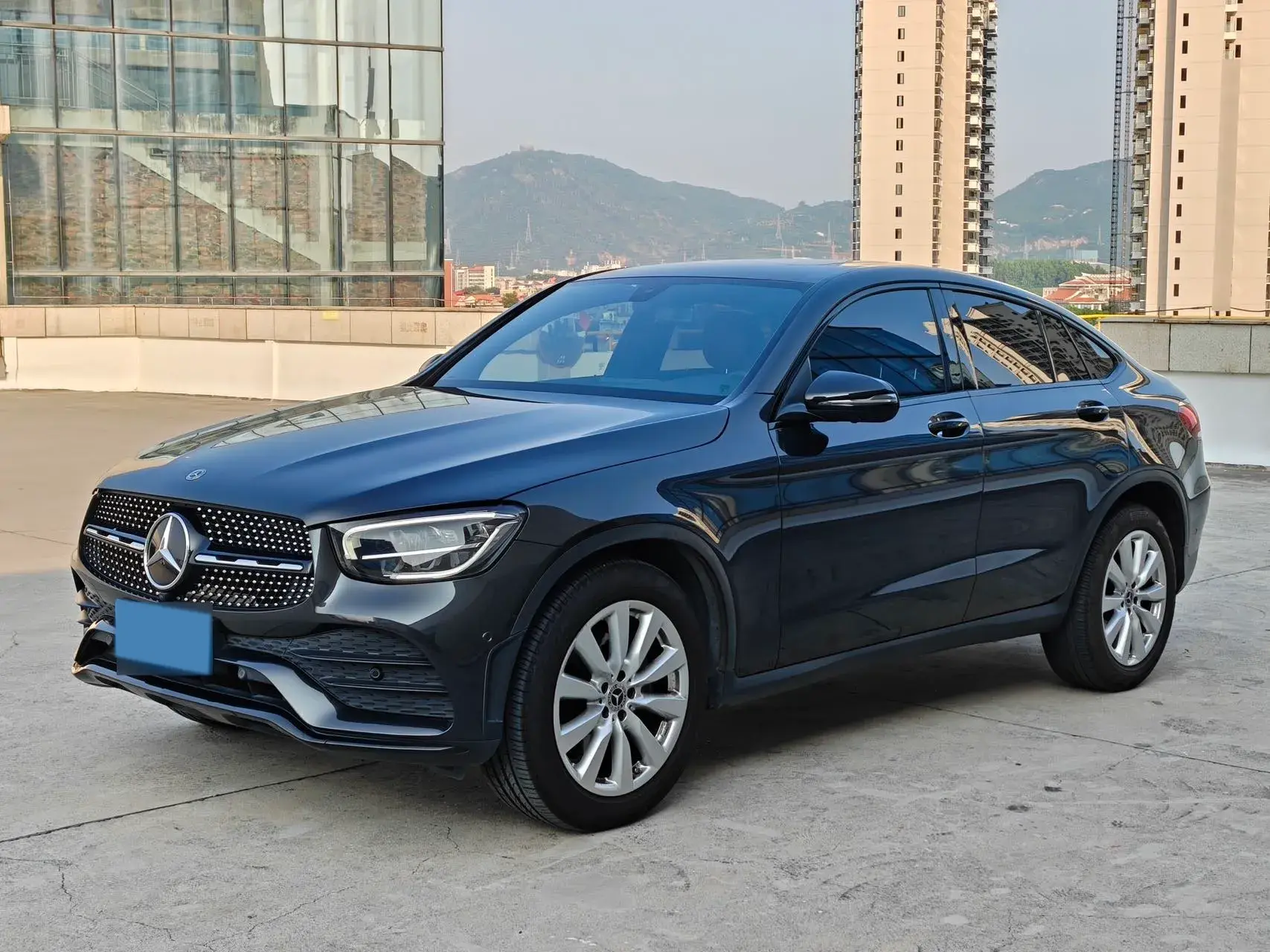 2021 MERCEDES-BENZ GLC view 1