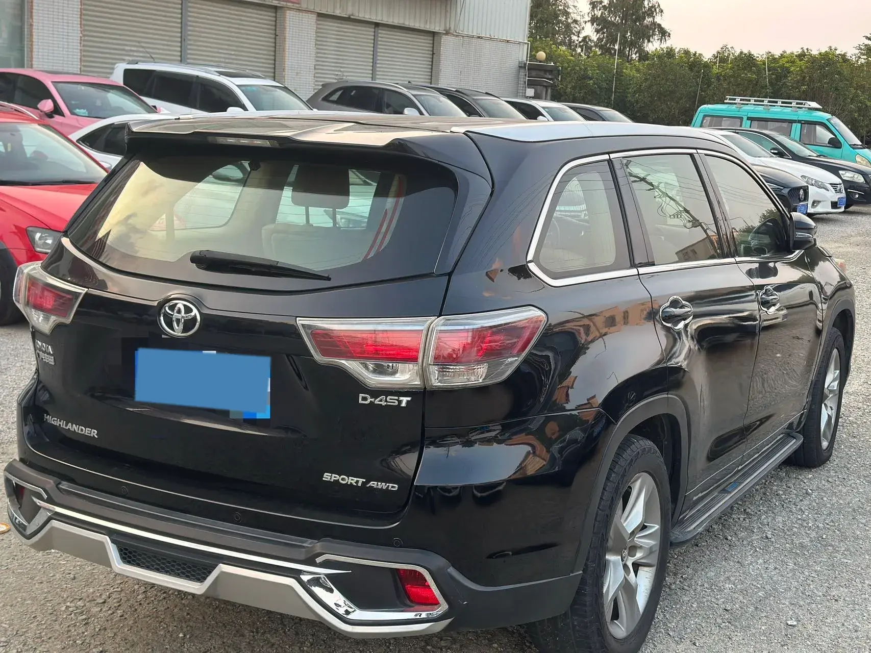 2017 TOYOTA HIGHLANDER thumbnail 2