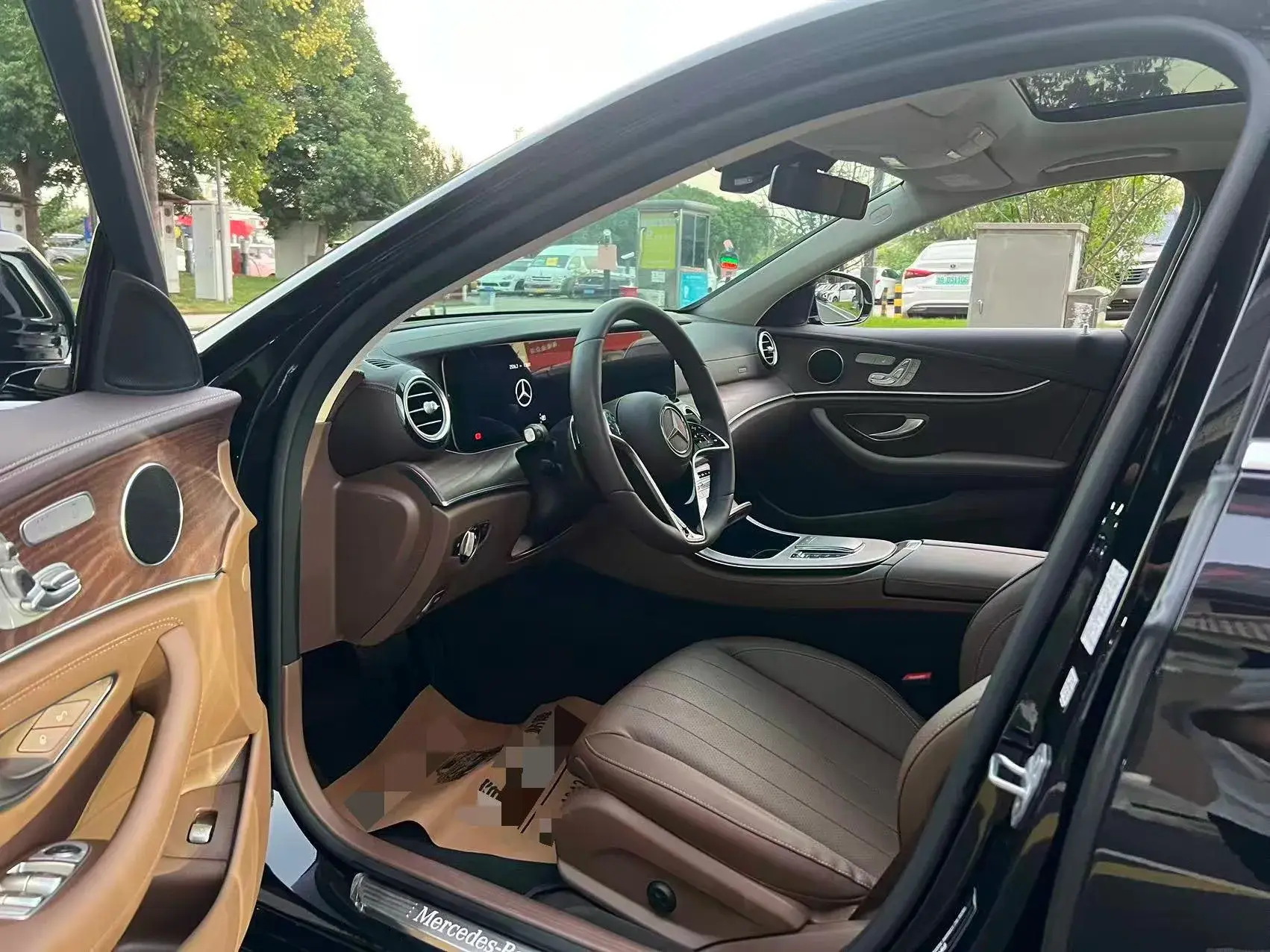 2023 MERCEDES-BENZ E thumbnail 4