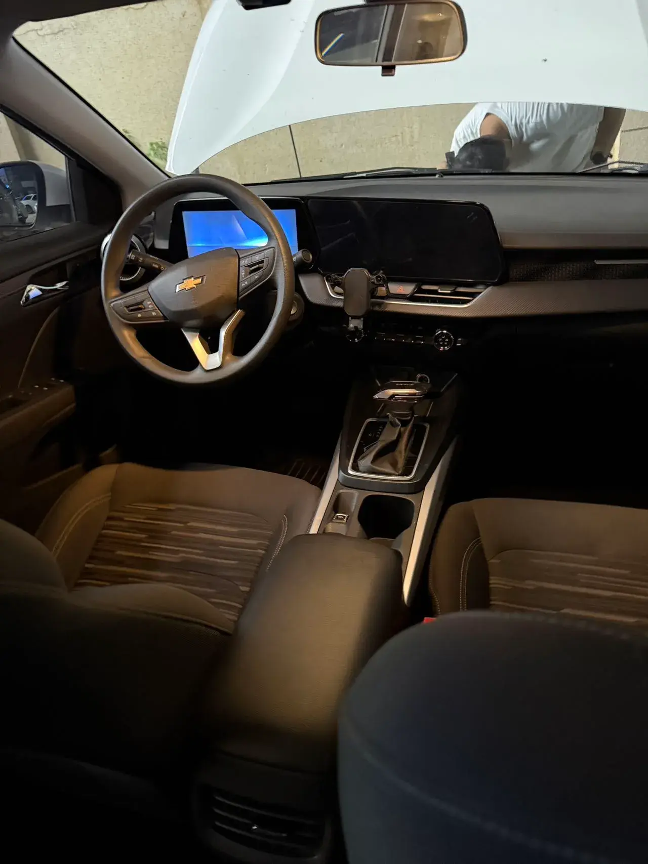 2023 CHEVROLET MONZA thumbnail 3