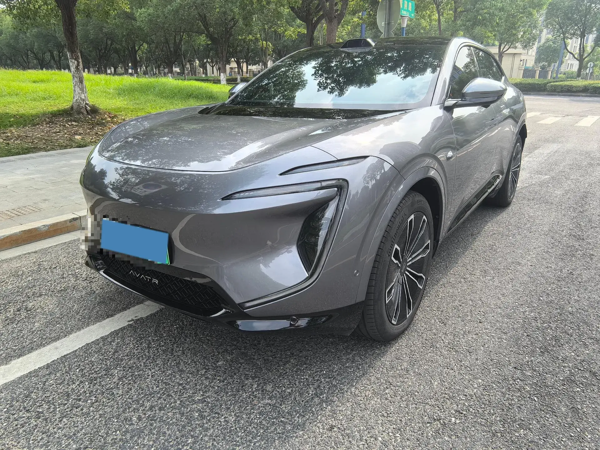 2024 AVATR 07 view 1