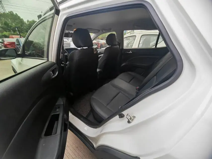 2019 KIA KX1 thumbnail 4