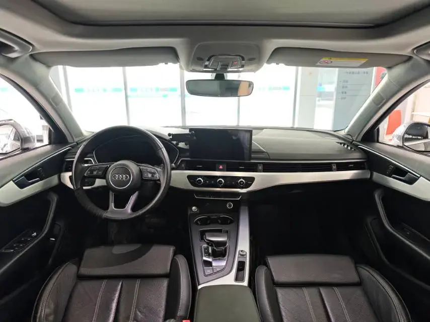 2020 AUDI A4L thumbnail 4