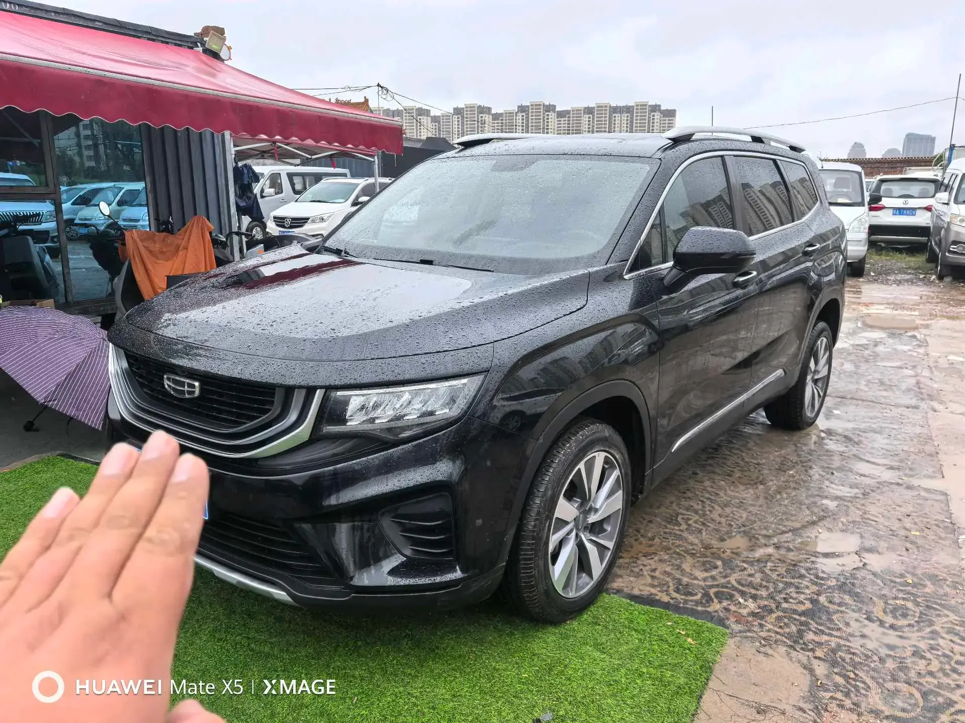 2020 GEELY OKAVANGO view 1