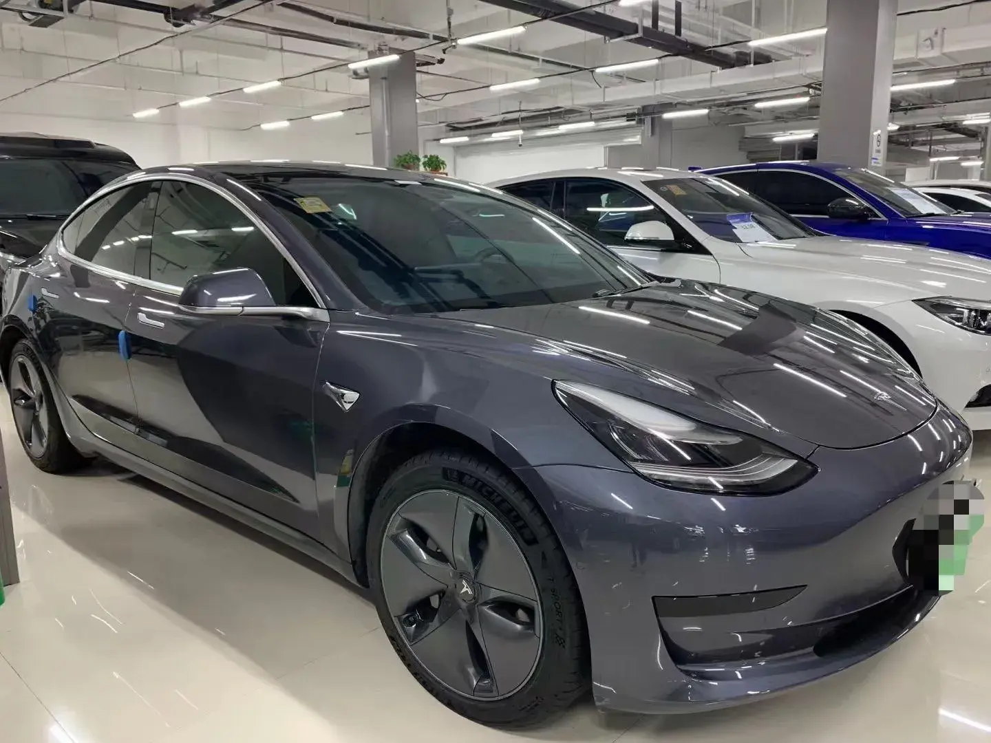 2019 TESLA MODEL thumbnail 2