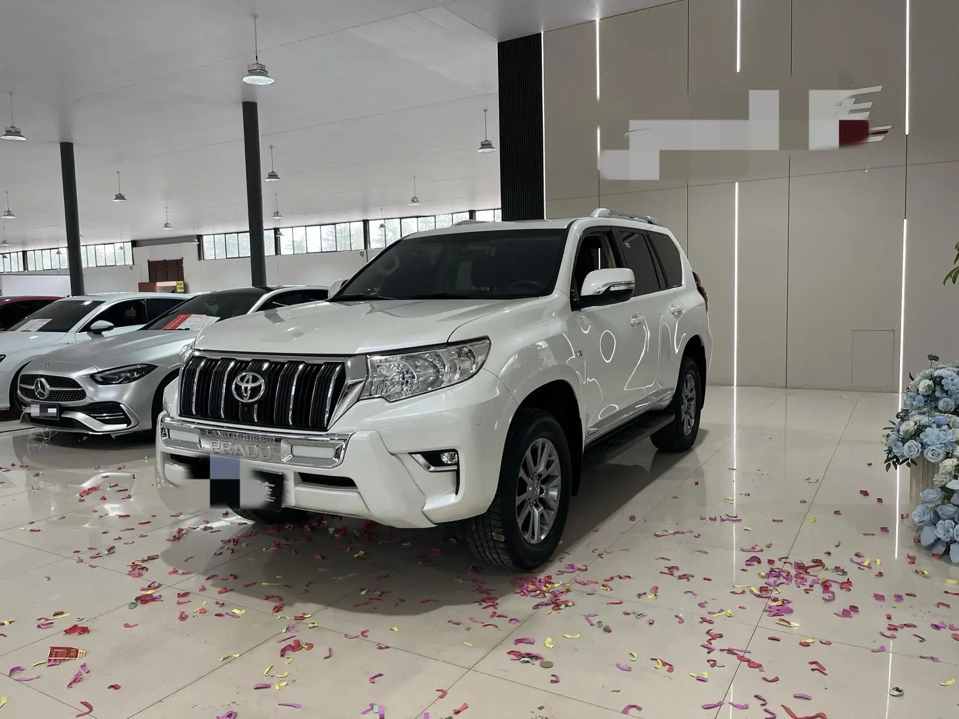 2019 TOYOTA LAND view 1