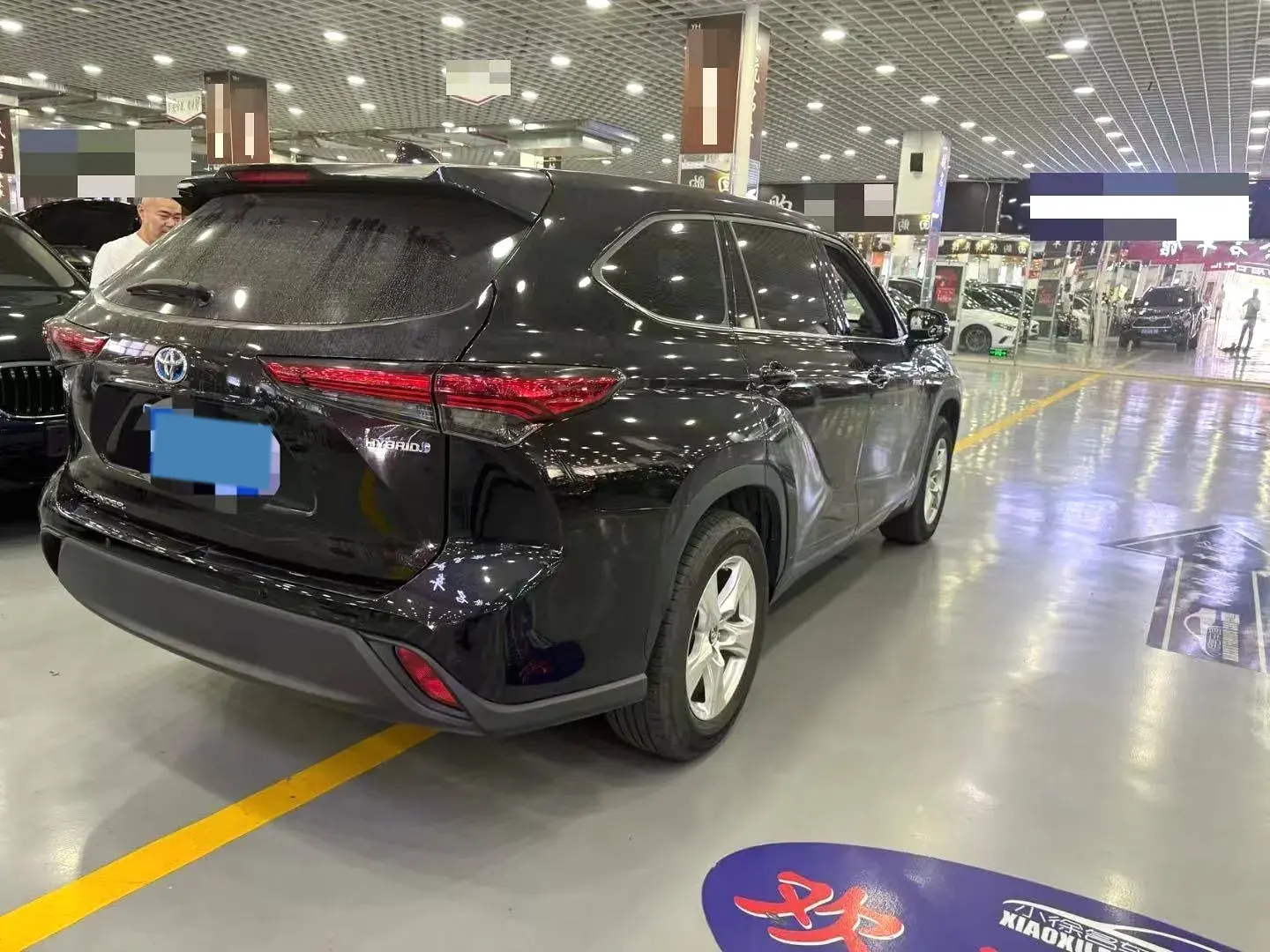 2023 TOYOTA HIGHLANDER thumbnail 4