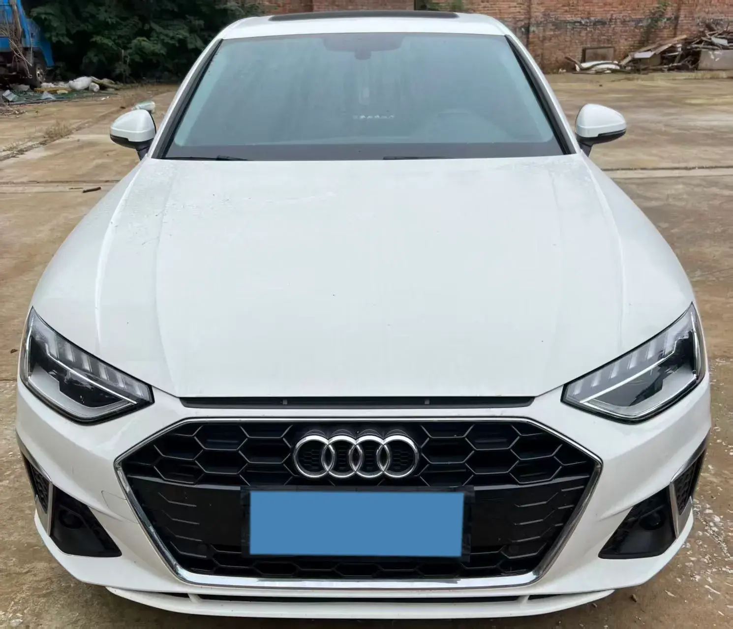 2020 AUDI A4L thumbnail 2