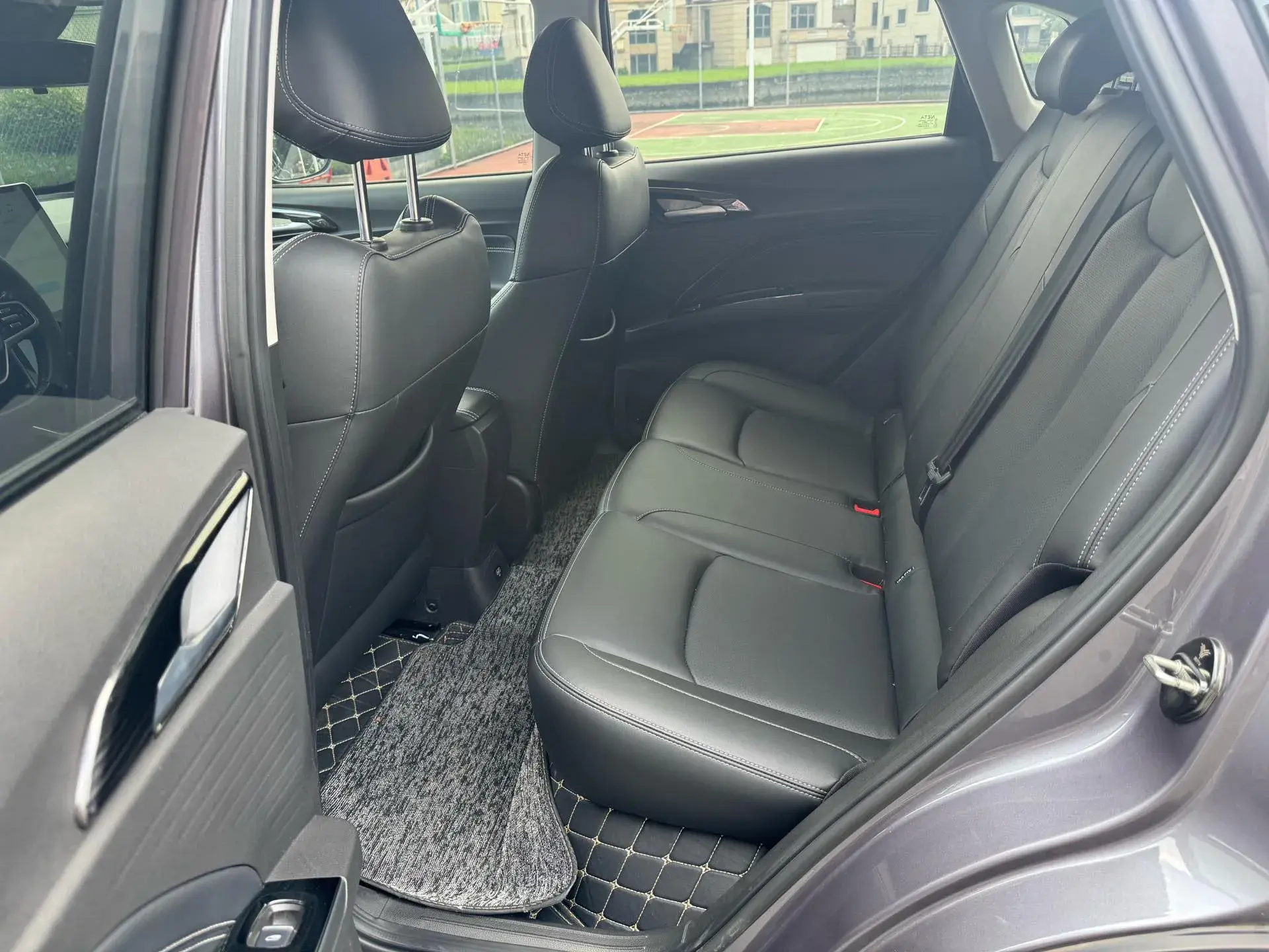 2022 NETA V thumbnail 4