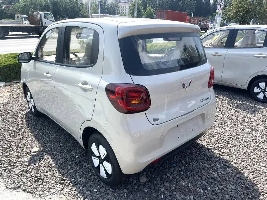 2025 WULING HONGGUANG thumbnail 2