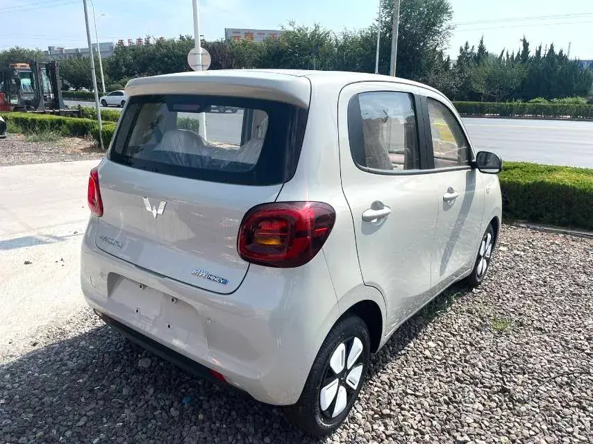 2025 WULING HONGGUANG thumbnail 3